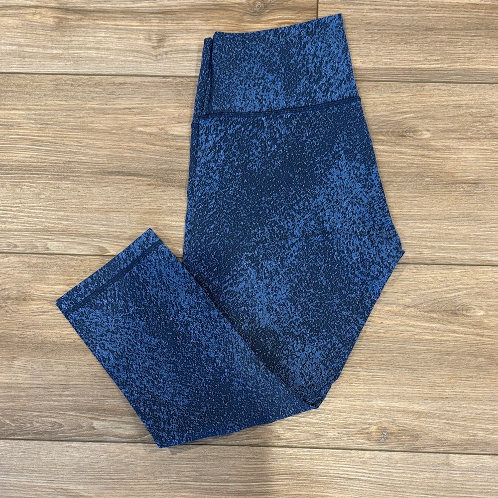 Lululemon Crop Blue Leggings